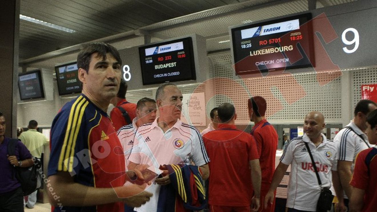 GALERIE FOTO** Echipa națională a României a plecat spre Luxemburg