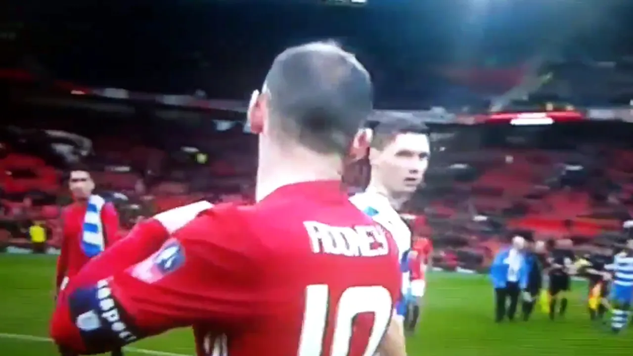 Unul dintre cele mai ciudate momente din cariera lui Rooney! VIDEO | 