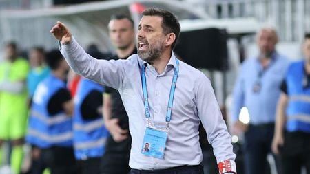 De ce a luat Zeljko Kopic decizia şocantă de a schimba 4 fotbalişti în minutul 60 al meciului Dinamo - FCSB 0-4