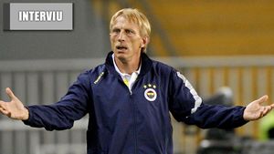 "Steliștii ne-au spionat, vor să ne bată!"** VEZI de cine se teme Cristoph Daum!