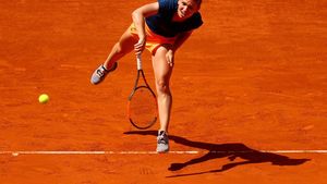 Miza URIAȘĂ‚ a finalei de la Roma. Simona Halep urcă pe podiumul WTA dacă triumfă la Internaționalele Italiei