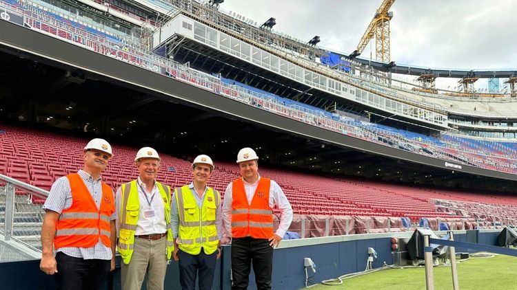 Lovitura anului! CS Dinamo a bătut palma cu Barcelona iar Joan Laporta vine în România după întâlnirea de pe Camp Nou. EXCLUSIV