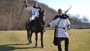 VIDEO | Aurelia Brădeanu, într-o ipostază în care n-ați mai văzut-o, de războinică. Două mari noutăți propuse de FRH, cu ocazia Trofeului Carpați. Handbalul românesc intră în zodia ... dacilor