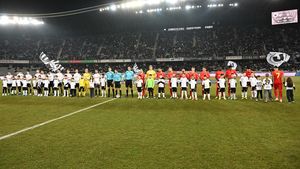 Fotbalistul transferat din Anglia în Superliga României, fascinat după ce a debutat în meciul cu FCSB: „N-am mai jucat cu 25.000 de oameni în tribune!”. Nota surprinzătoare pe care și-o acordă după primul meci. INTERVIU