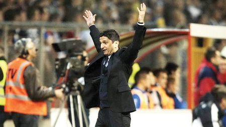 Mâinile sus, Răzvane!** Selecționerul va fi criticat public într-un CEx al FRF