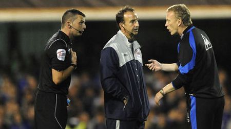 "Ne-au arătat degetul după ce am pățit acolo! N-am mai fost niciodată atât de jos"** Echipa care a plecat NĂ‚UCITĂ‚ de la București. VIDEO