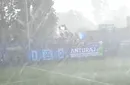 Suporterii, la bustul gol în timpul furtunii! Grindina a întrerupt un meci de baraj și a golit stadionul. Doar câțiva curajoși au rămas pe poziții | FOTO