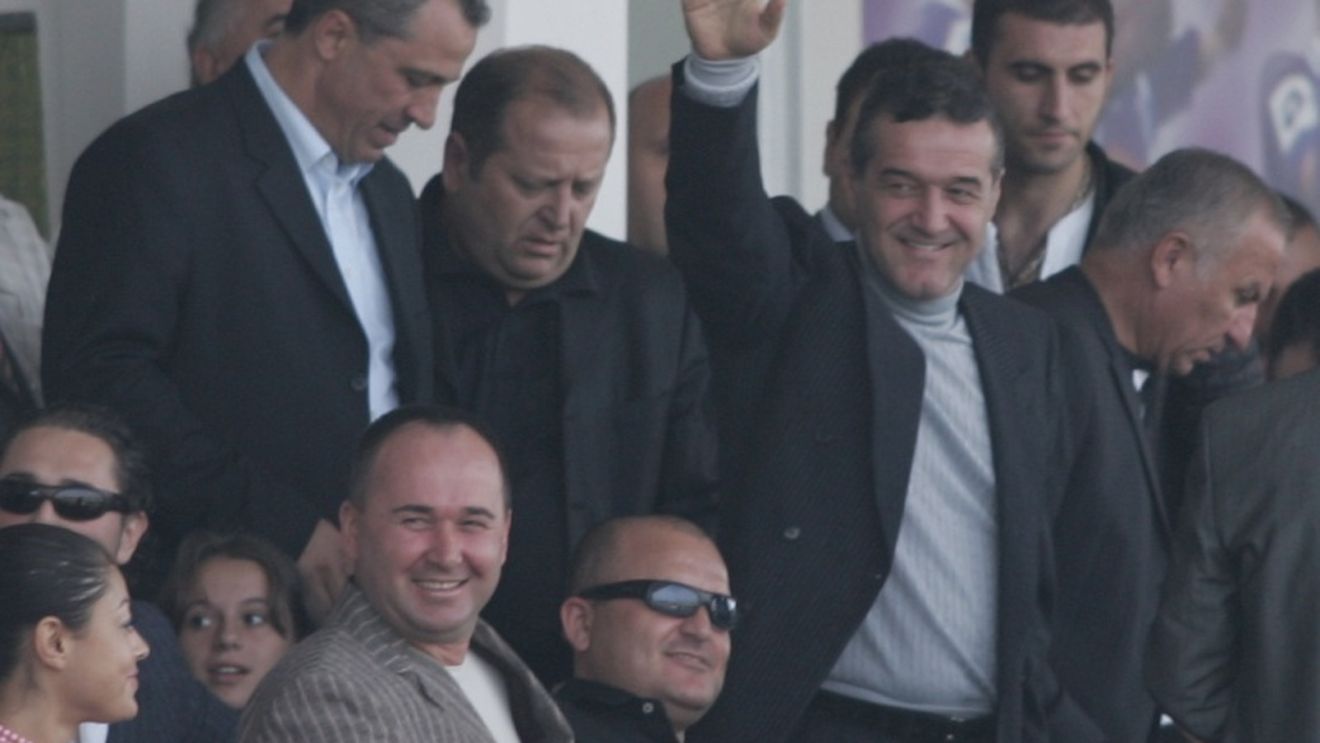 Mititelu către Becali: "Poa'' să le spună Boc orice ... îi doare în p... și de Boc și de partid..."