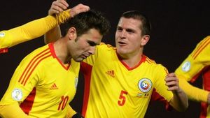 Fanii lui Dinamo se simt trădați de Mutu!** FOTO: Ce gest au făcut când atacantul a trecut prin cea mai neagră perioadă a carierei