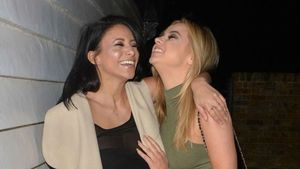 Desfrâu în toată regula în apropierea casei lui Mourinho. Două vedete TV din Anglia s-au dat în spectacol. FOTO