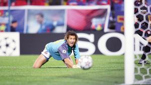 Lyon se întoarce în Ghencea