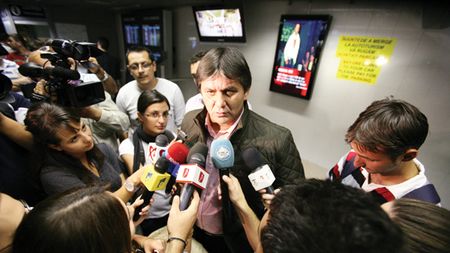 Contract inedit cu Steaua!** Vezi ce condiții a pus Marius Lăcătuș