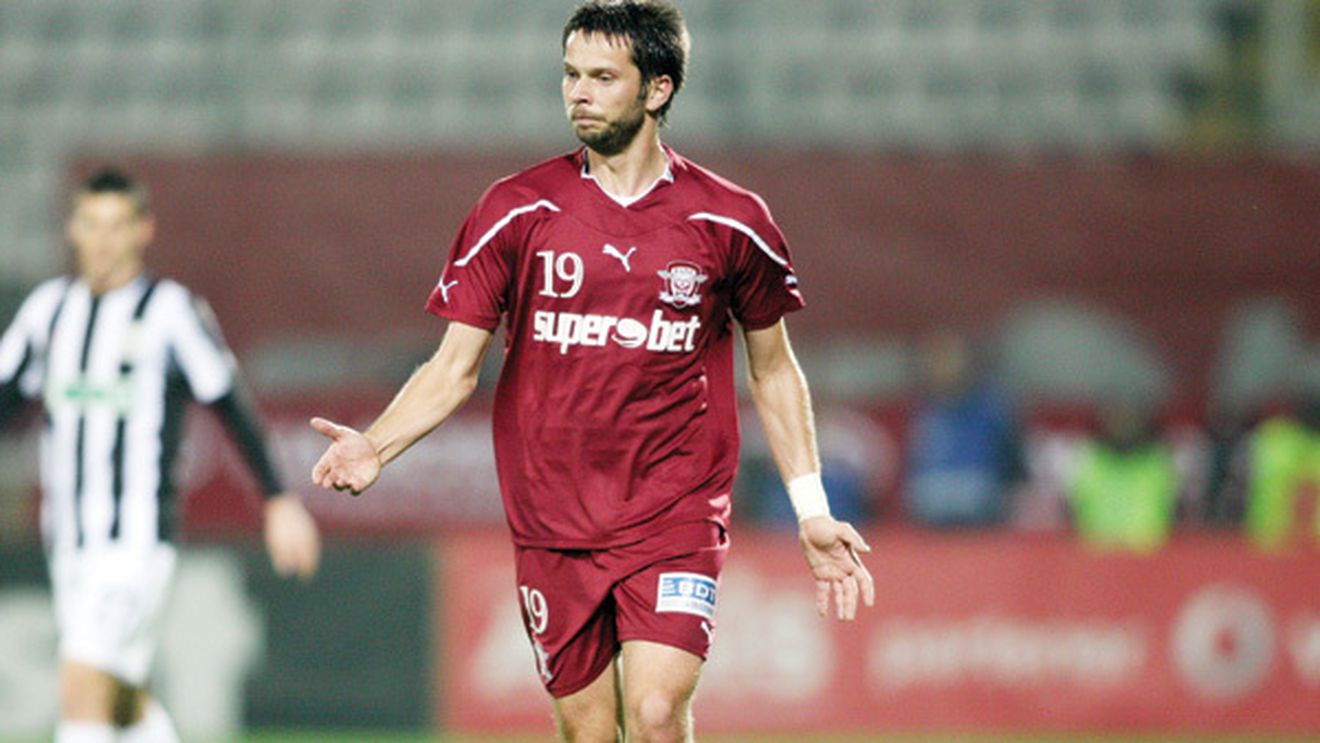 Motivul incredibil** pentru care Bozovic a semnat cu Rapid!