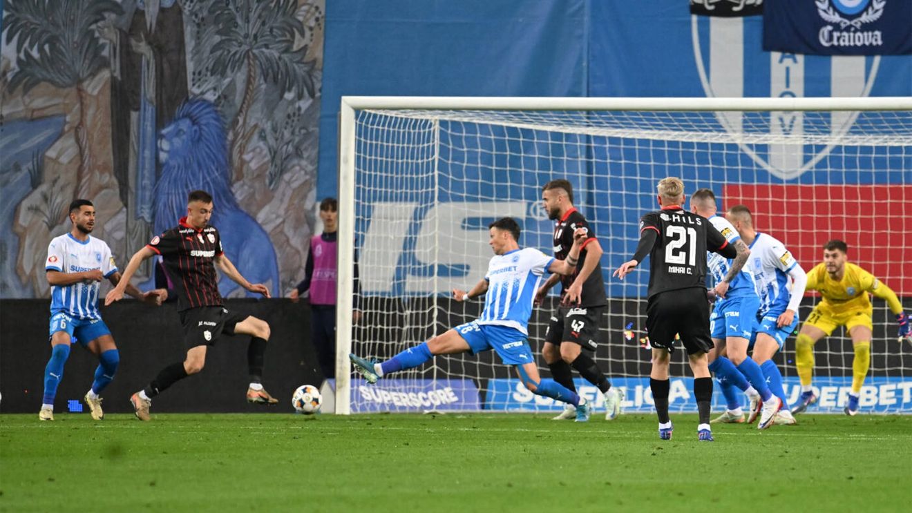 Universitatea Craiova - Dinamo 2-1, în etapa 7 din play-off-ul Superligii. Echipa olteană este tot mai aproape de titlu