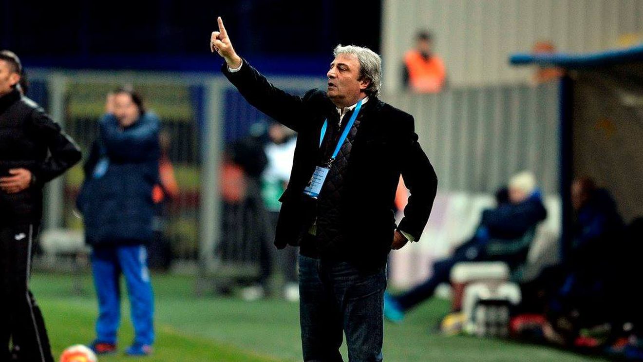 PETROLUL-MALAXORUL. Stoichiță și-a trecut și el numele pe lista "victimelor" oficialilor de pe "Ilie Oană". Bilanțul este unul de coșmar: 3 antrenori în 7 luni!