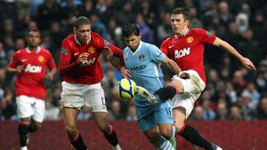 Liverpool și Tottenham s-au împiedicat pe teren propriu!** Man United a egalat-o la puncte pe City! Rezultatele etapei 21 din Premier League