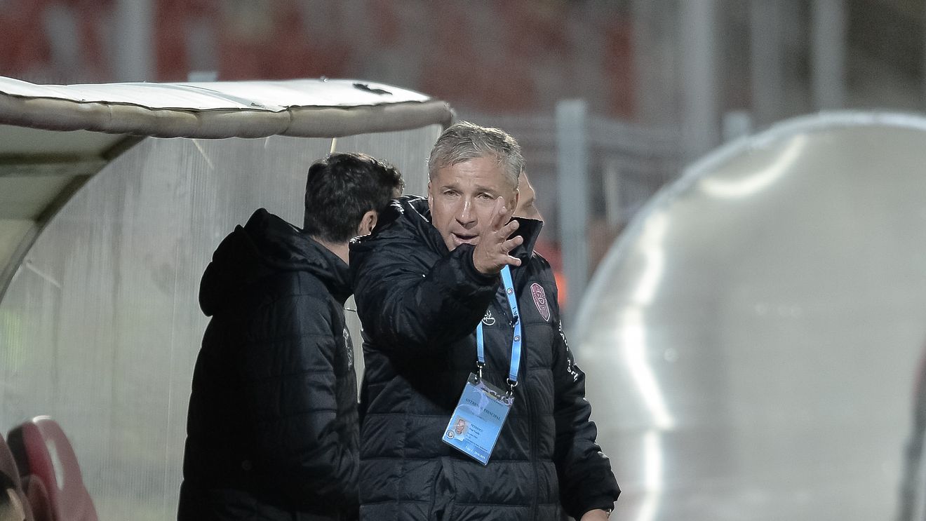 Dan Petrescu a digerat greu eliminarea în fața Astrei: "De când m-am întors am avut nu știu câte penalty-uri neprimite!". Săgeți către Astra și FCSB: "Atunci când taci, ești prost!"