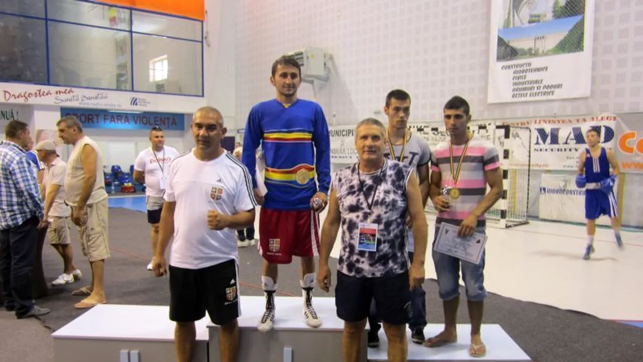 Răzvan Andreiana s-a calificat în turul doi la Campionatele Mondiale de box de la Alma Ata