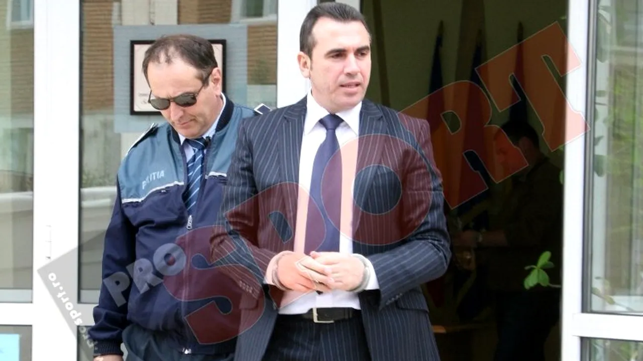FOTO Penescu, arestat din nou, pentru dare de mită