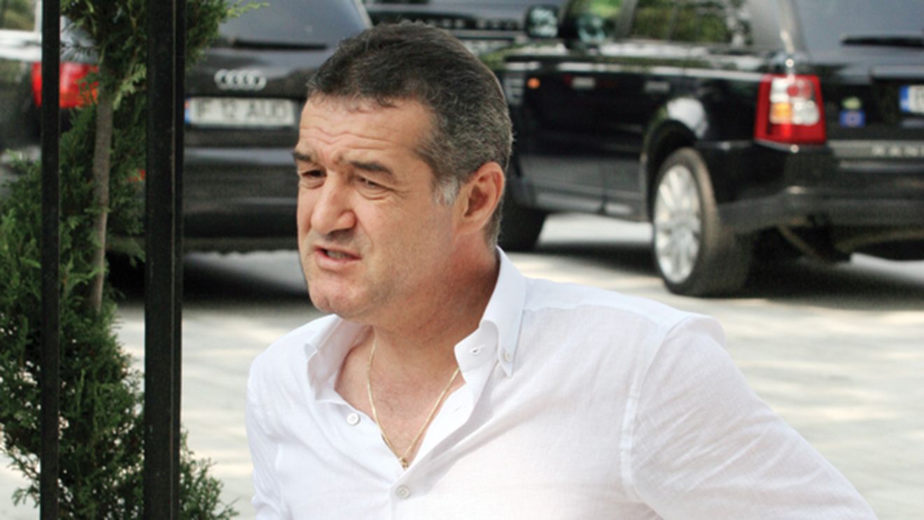 "Pițurcă n-are caracter!"