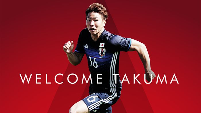 OFICIAL | Arsenal a luat un atacant japonez în vârstă de 21 de ani
