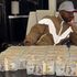 Mayweather: „L-am considerat ca pe tata şi el mi-a furat 350.000.000 de dolari!”