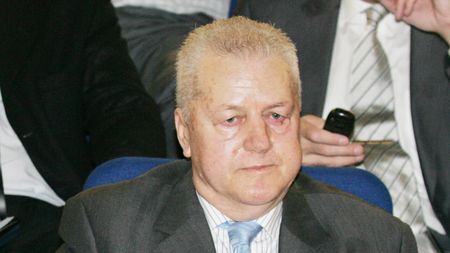 Pădureanu: "Nu e corect să se câștige campionatul la masa verde"