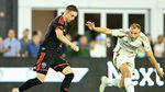 Louis Munteanu, față în față cu Hugo Lloris! Cât s-a terminat meciul și ce notă a primit atacantul român