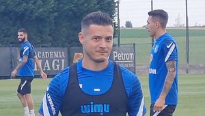 Gabriel Torje, cuprins de dezamăgire la finalul jocului cu Universitatea Craiova: „Mi-aș fi dorit mai mult să nu marchez, dar să rămânem în fruntea clasamentului!”