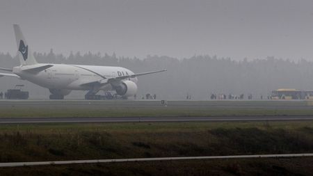 Rapidiștii, în ceață!** Avionul care îi ducea la Iași a aterizat la Bacău
