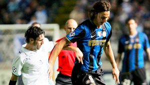 EXCLUSIV: Primele două lovituri ale Astrei pentru Europa - un mijlocaș de valoare și un atacant cu cifre