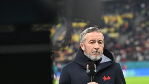 Reacția lui Mihai Stoica despre acuzațiile pe care el și Gigi Becali le primesc de la fani: „Dacă ai vedea câte...”