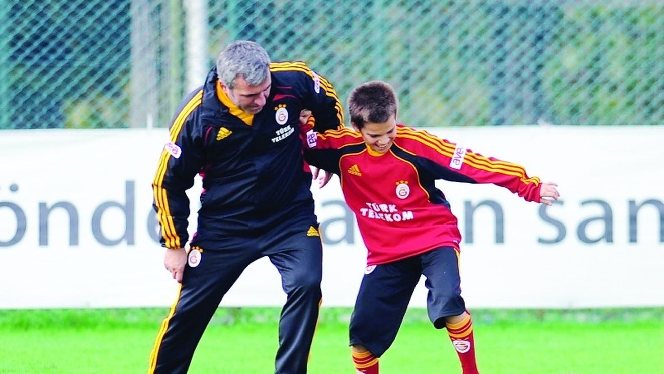 Ianis Hagi, pe mâna lui Giovani!** "Va câștiga mai mult decât Gică!"