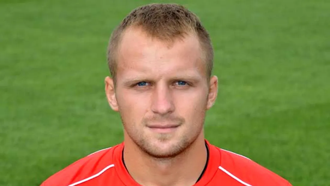 Răzvan Lupu** a semnat pentru un an cu FC Bihor