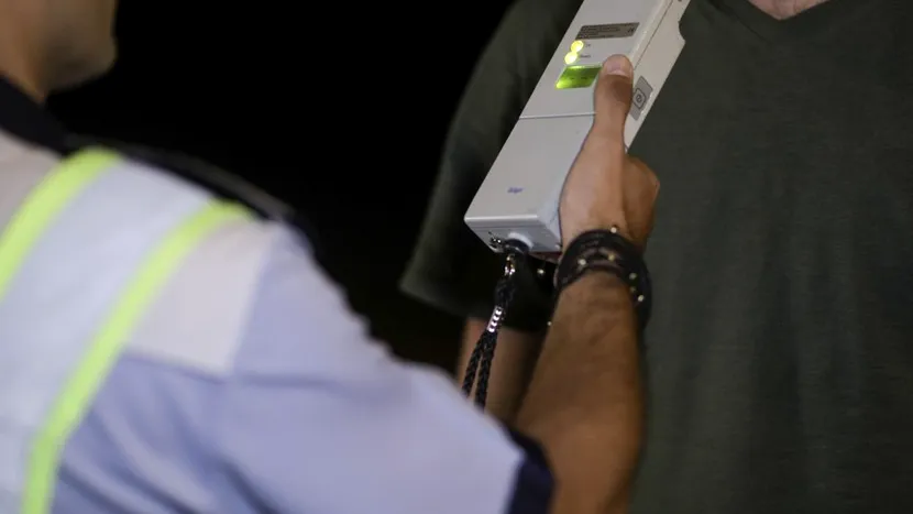 Alcoolemie record pentru un șofer din Caraș-Severin! Cât a băut înainte să urce la volan