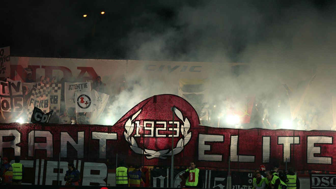 Incidente în tribune!** Un steward a fost rănit!'