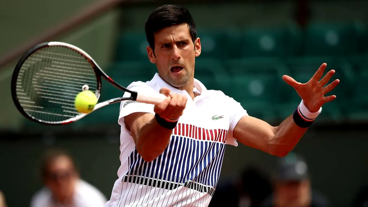 Djokovic sărbătorește cu victorie revenirea în fruntea clasamentului ATP, Marin Cilic este la o victorie distanță de calificarea la Turneul Campionilor