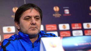 Lăcătuș ar fi refuzat să-i ia locul lui Levi:** "Am fost de trei ori pe listă, era momentul altcuiva"