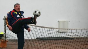 "Ne-a scos Copos la pensie pe toți**, pentru că se scufundă planeta"