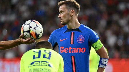 Presiunea transferului de 5.000.000 de euro l-a făcut să explodeze: Darius Olaru a fost eliminat după un fault violent și a avut o reacție feroce, în FCSB - Poli Iași