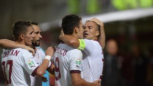 Giuleștiul e în sărbătoare, după remiza obținută la Ploiești. Idolul tribunelor a împlinit 37 de ani. Pancu: "Dacă ne zicea cineva că luăm un punct, semnam cu toții și plecam acasă"