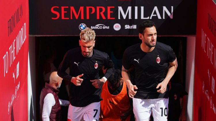 A costat 21.000.000 de euro, a luat titlul cu AC Milan și s-a retras acum, la doar 31 de ani, după ce fusese propus în trecut și la U Cluj