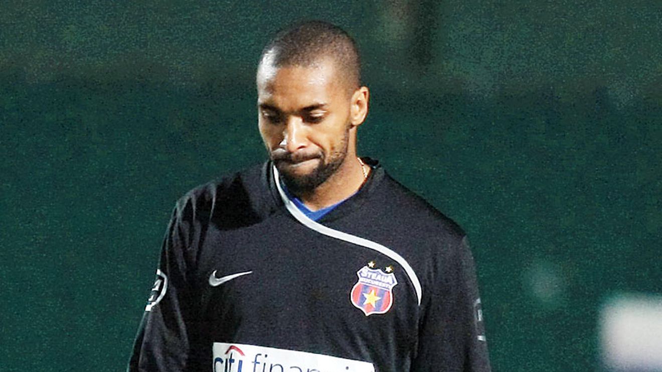 Cu mâinile murdare!