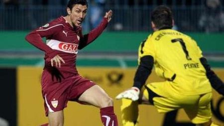 VIDEO Marica, ratări în serie: nu a marcat nici din penalty!** Stuttgart, în optimile Cupei