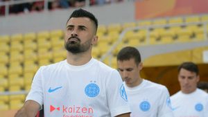 Declarație uimitoare a unui jucător de la Rapid București: „Sper ca FCSB să se califice în grupele Ligii Campionilor. Ar fi extraordinar pentru România”
