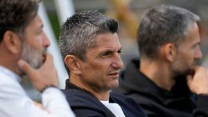 Răzvan Lucescu îl pune la zid pe Gigi Becali. „Modul lui de a se comporta nu permite echipei să se exprime!” De ce nu câștigă FCSB titlul. „Nu e normal!”