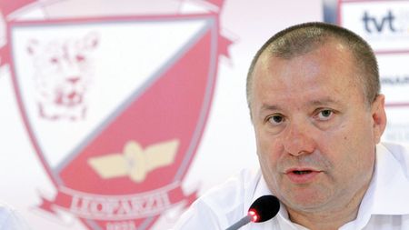 Patronul celor de la CFR Timișoara își suspectează jucătorii de "blat"