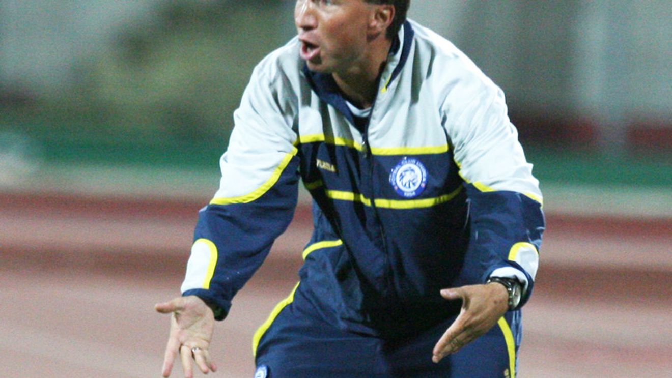 Dan Petrescu își amenință jucătorii: "Veți avea viață grea cu mine!"