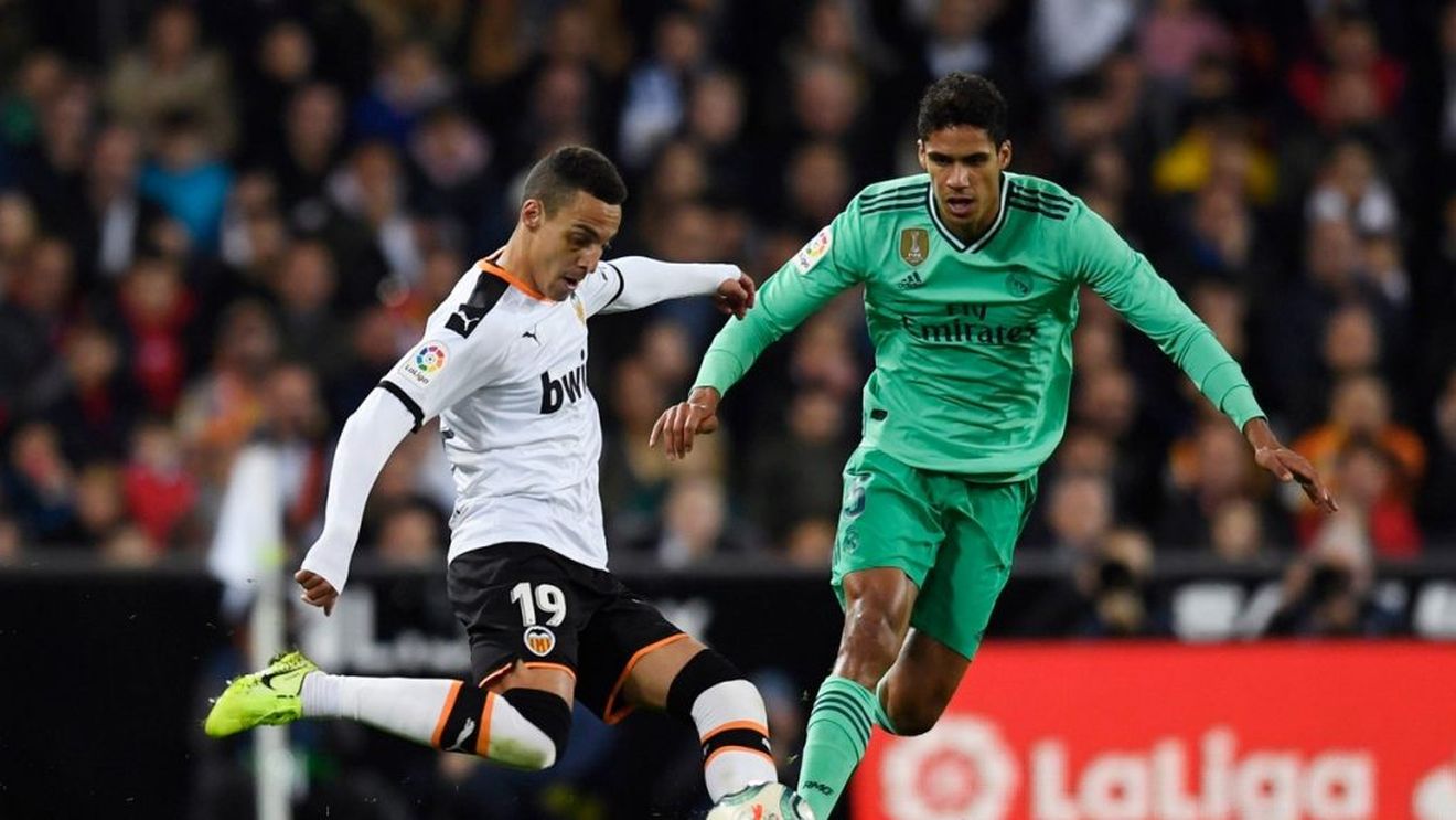 Final incredibil în La Liga! Real e egalat-o la ultima fază pe Valencia. Miercuri avem "El Clasico"