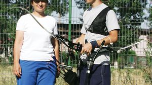 Primul arc al lui Bodnar a fost din crengi